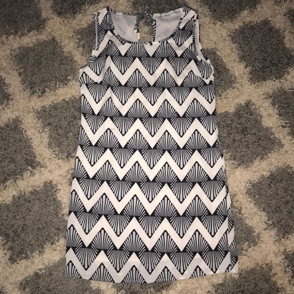 Peach Love Cream dress. NWOT.